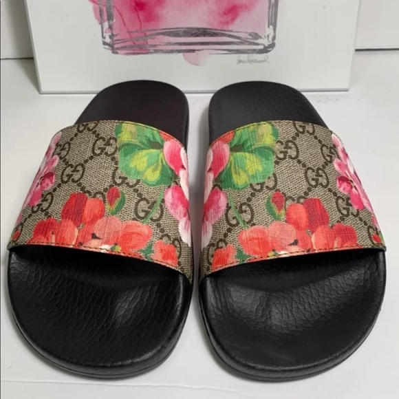 gucci floral flip flops